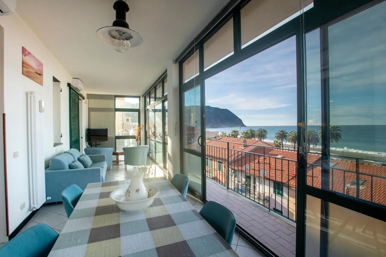 162 - La Veranda Sull'Acqua, Fronte E Vista Mare Riva Trigoso, Posto Auto Privato Sestri Levante Holiday home